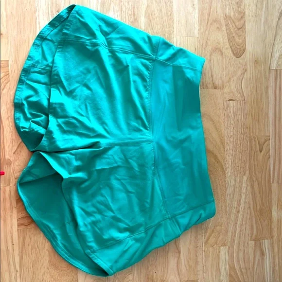 lululemon Speed Up mid rise shorts 3” - Kelly Green - Picture 2 of 2